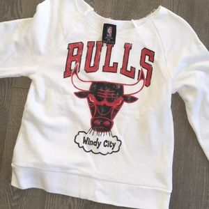 Bulls crew sweatshirt