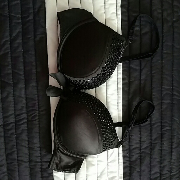 Aerie 34B Black Rhinestone bra extra pushup