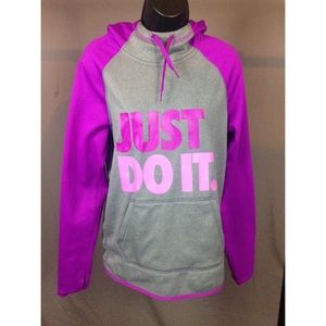 Nike Pullover Hoodie