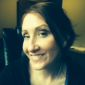 Meet your Posher, Carrie