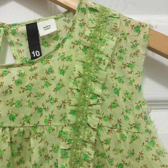 CLOSING❗️H&M Green Floral Cotton Sleeveless Top - Picture 4 of 4