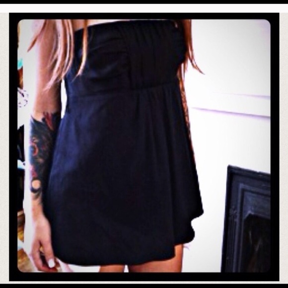 Black Banana republic silky strapless top