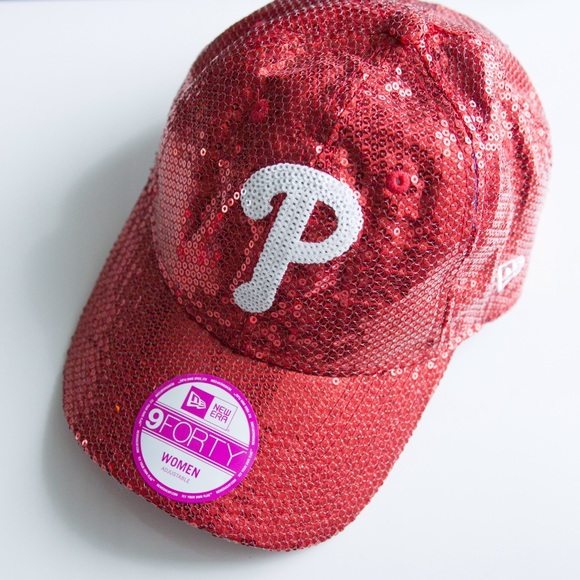 PINK Victoria's Secret Accessories - ❌SOLD on Ⓜ️❌Sequin baseball hat