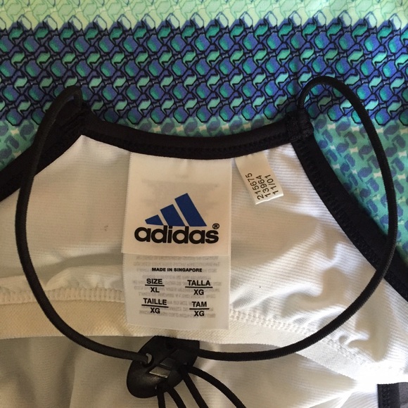 Workout top - Picture 4 of 4