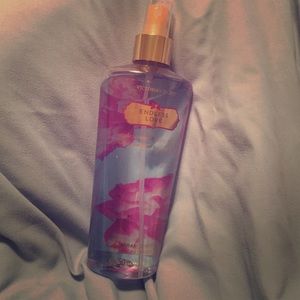 Victoria secret body spray