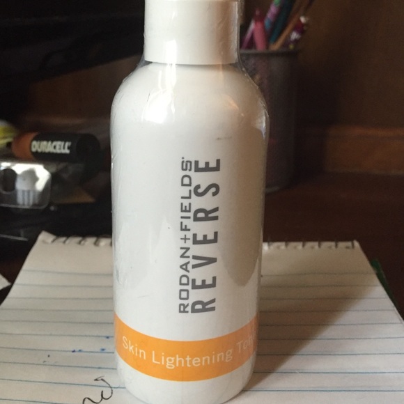 Rodan and fields skin lightening toner