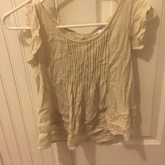 Beige fringe and lace top - Picture 1 of 2