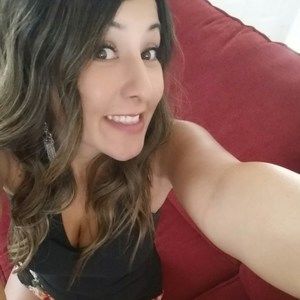 Meet your Posher, Alexia