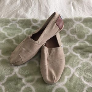 Tan Toms -ONLY WORE TWICE!
