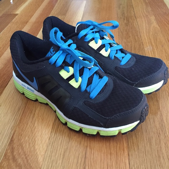 Black Nike Cross Trainer