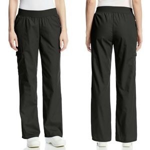 Cherokee Scrubs - Missy Fit
