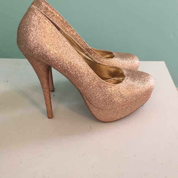 Beautiful platforms - Picture 2 of 2