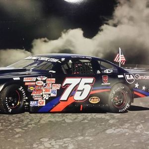 Meet your Posher, Emilio