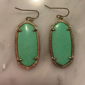 Kendra Scott Danielle earrings