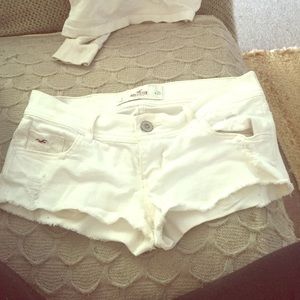 Very cute hollister shorts!