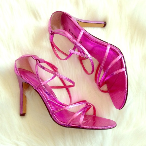 Bebe Mettalic Strappy Sandals