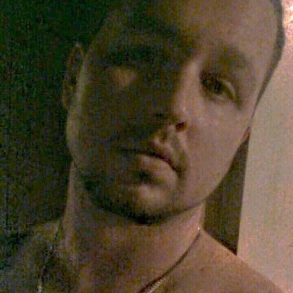 Meet your Posher, Chris - Picture 1 of 1