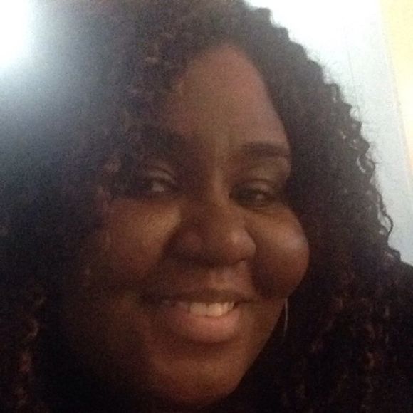 Meet your Posher, Shonda - Picture 1 of 1