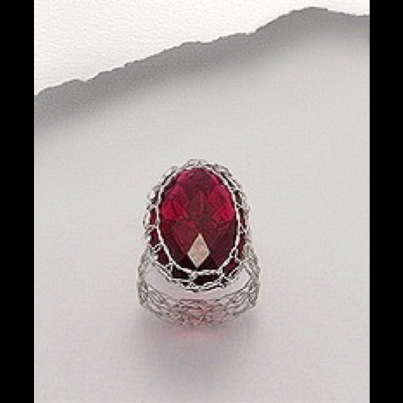 Jewelry - Handcrafted Silver Wired Ring