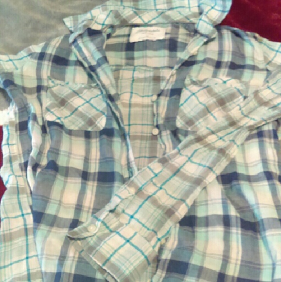 Long sleeve button up