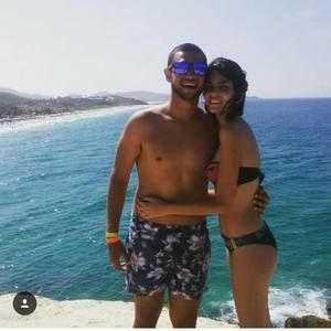 Meet your Posher, Carlos