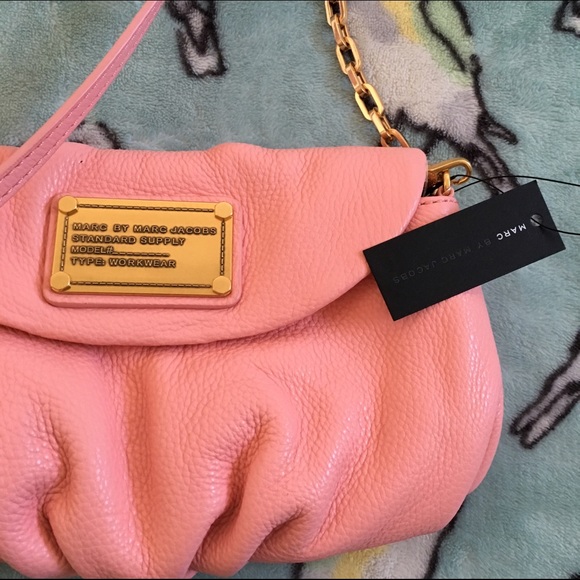 Marc by Marc Jacobs Handbags - 🌺LAST DAY🌺Marc by Marc Jacobs Karlie Q crossbody