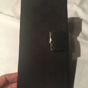Authentic Black Gucci wallet