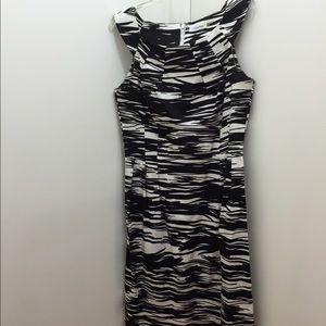 Calvin Klein knee length patterned dress