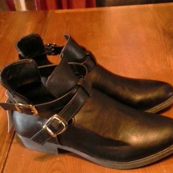 Mossimo Supply Co. Shoes - Black Mosdimo booties size 10