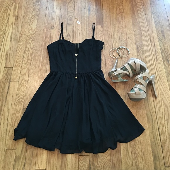 Forever 21 Dresses & Skirts - Forever 21 black dress