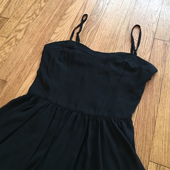 Forever 21 black dress - Picture 2 of 4