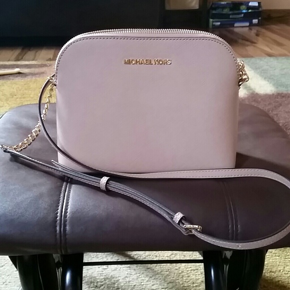 Michael Kors Cindy saffiano crossbody