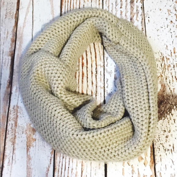 Forever 21 Accessories - Forever 21 Tan Infinity Scarf GONE TOMORROW😬
