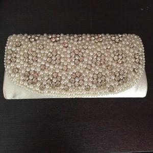 Lulu Townsend Clutch