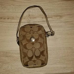 Clearance $12 Genuine coach wristlet