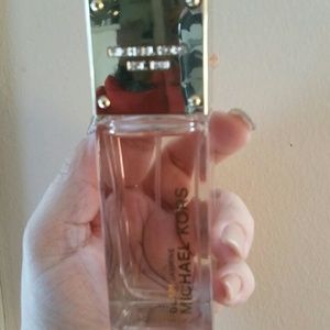 Michael Kors Glam Jasmine Perfume