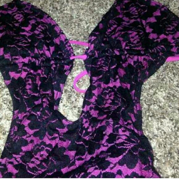 Sexy lace cutout swimsuit