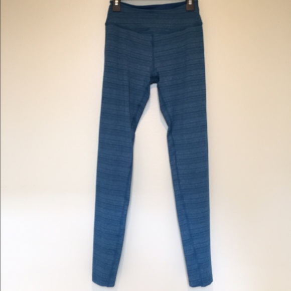 Beyond yoga leggings size small