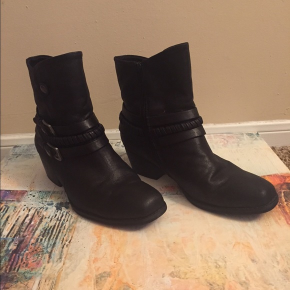 Black Western Boot