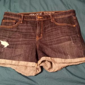 Mid Rise Midi Shorts