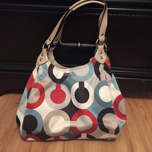 COACH PURSE!!! 💋💄👜