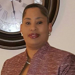 Meet your Posher, Deirdre