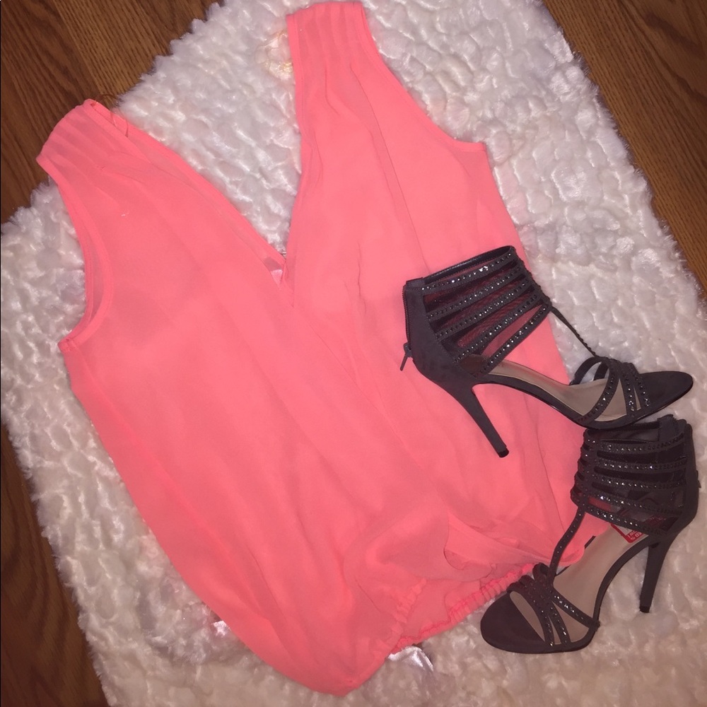 Pink drape / cross over top