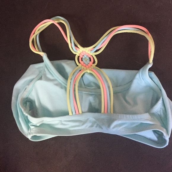 Bikini top with woven back! - Picture 2 of 2