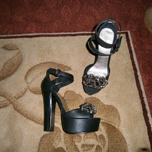 Zigi Soho Shoes - zigi juno platform heel