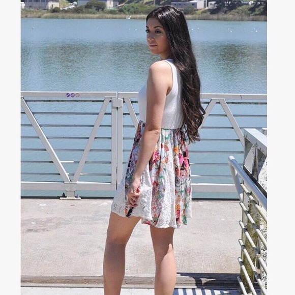 For the Love of Lace and Floral Dress - Picture 2 of 2