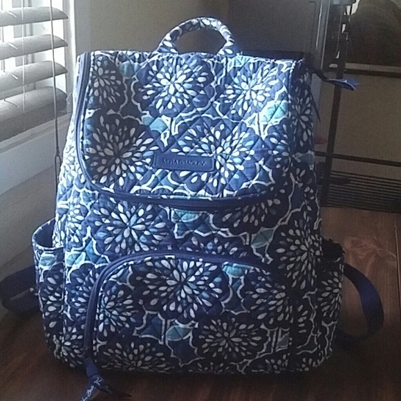 Vera bradley back pack only used 3 times