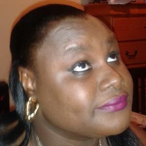 Meet your Posher, Marcia