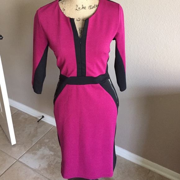 🚫SOLD🚫 Cute Weathergirl knit dress