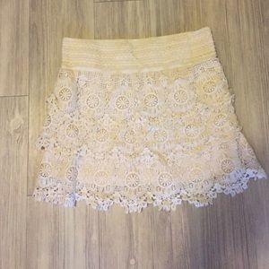 Crotchet cream skirt!